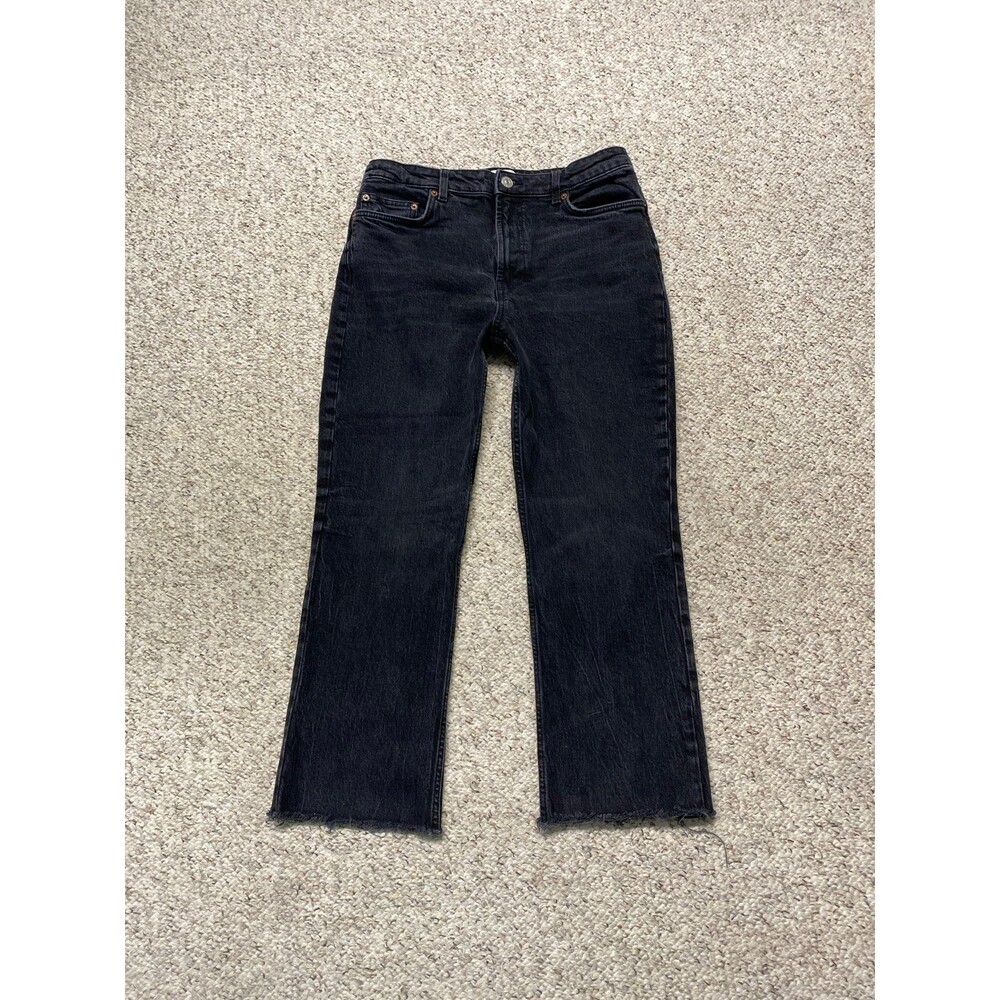 12 Zara High-Rise 90s Crop Straight Raw Hem Straight Black